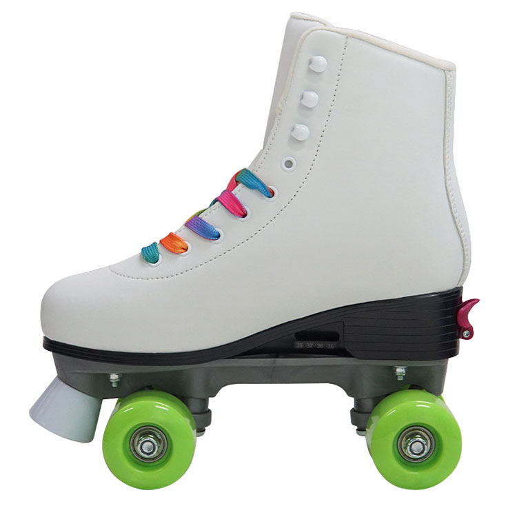 The Difference Between Adjustable and Non-Adjustable Roller Skates